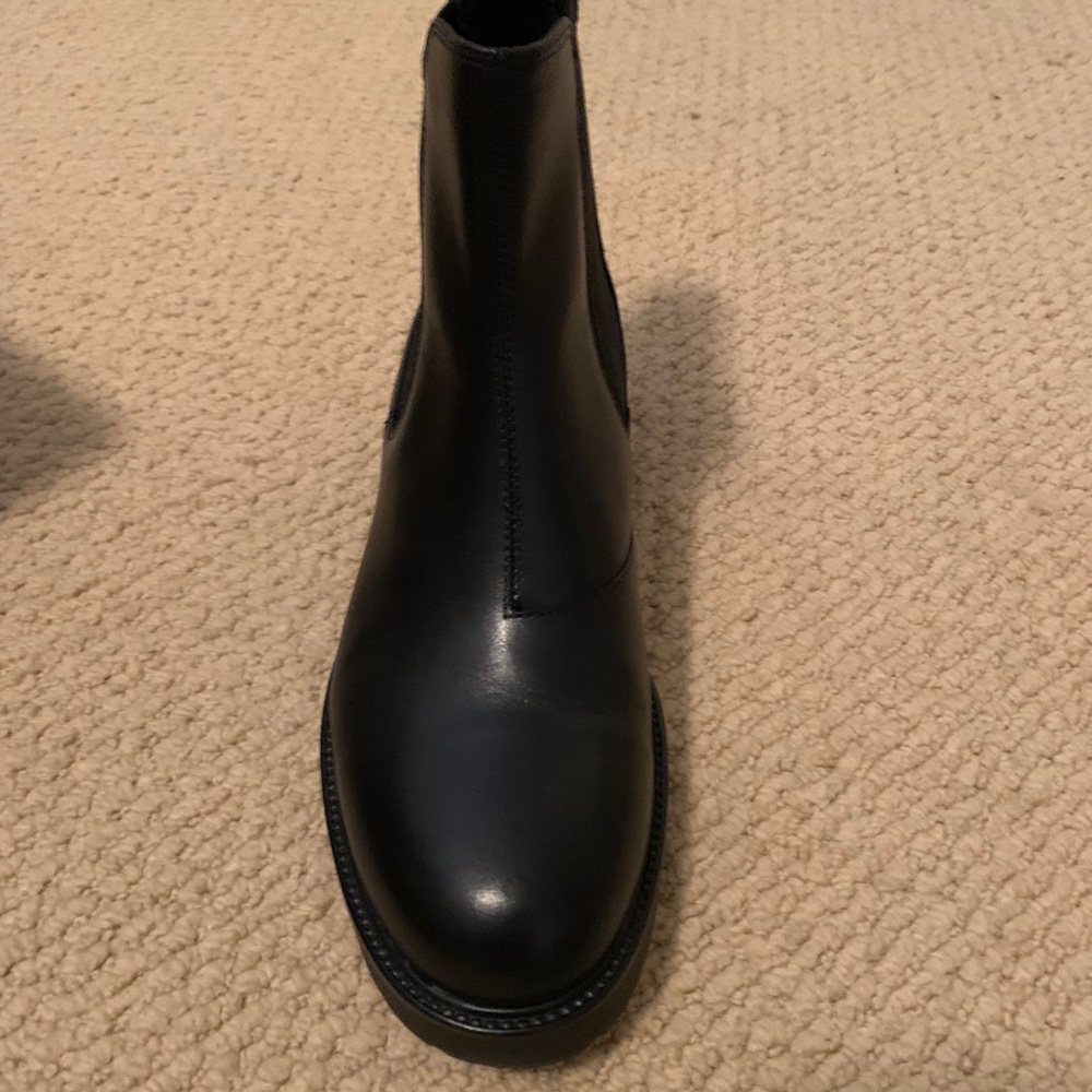 Vagabond Chelsea boots